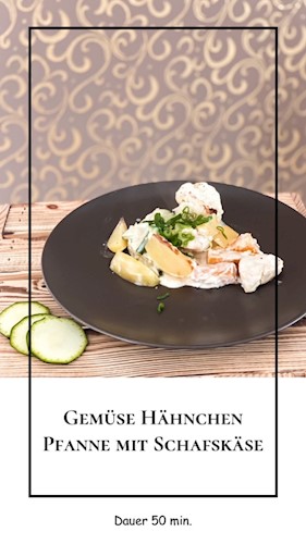 Hühnchen Gemüse Pfanne mit Schafkäse